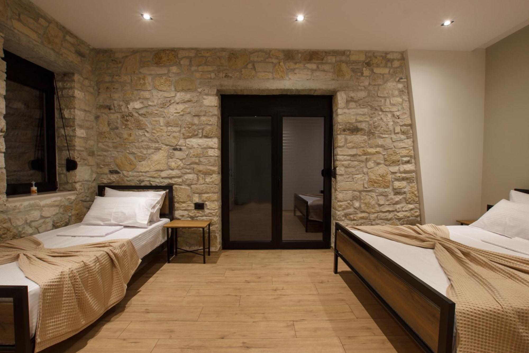 Hotel Bujtina Koel